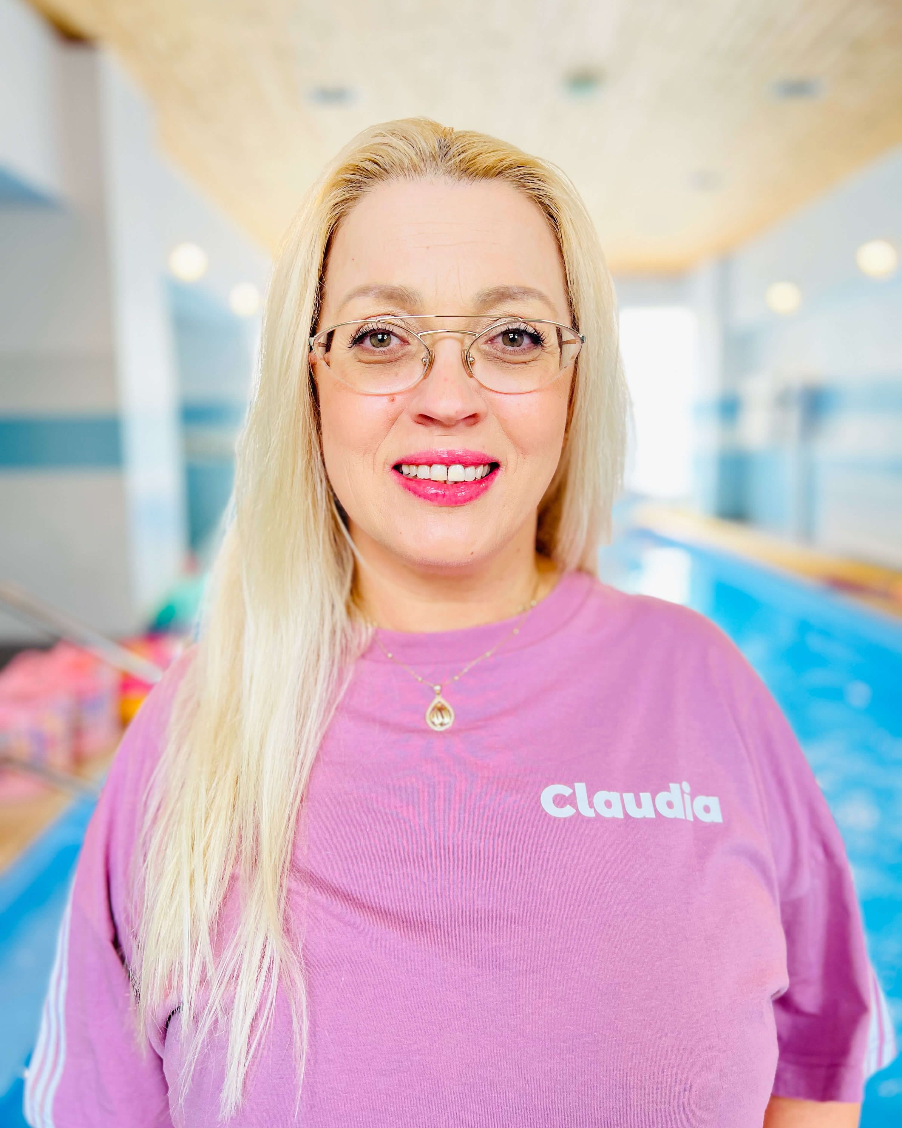 CLAUDIA